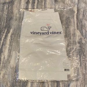 Vineyard Vines, white Dayboat Skirt, size 4